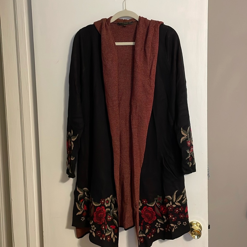 Max sport long cardigan, Black w/ floral border, Large